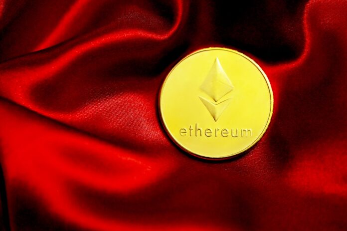 Photo Ethereum Smart Contracts