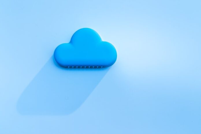 Photo "Introduction to Cloud Server Management (AWS, Azure, GCP)"