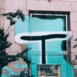 Photo The History and Controversy of Tether (USDT)