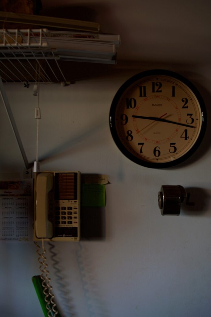 Photo "Configuring Alerts and Notifications for Server Issues"