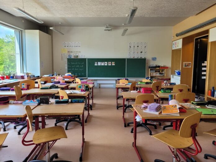Photo AI Classroom